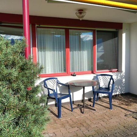 Priv. Apartment Bei Swiss Holiday Park Morschach Buitenkant foto